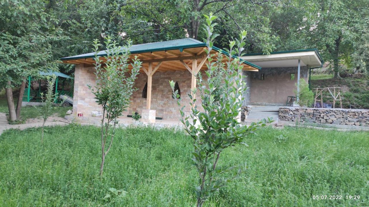 Hayat Guesthouse Nuratau Mountains Yukary-Ukhum 外观 照片
