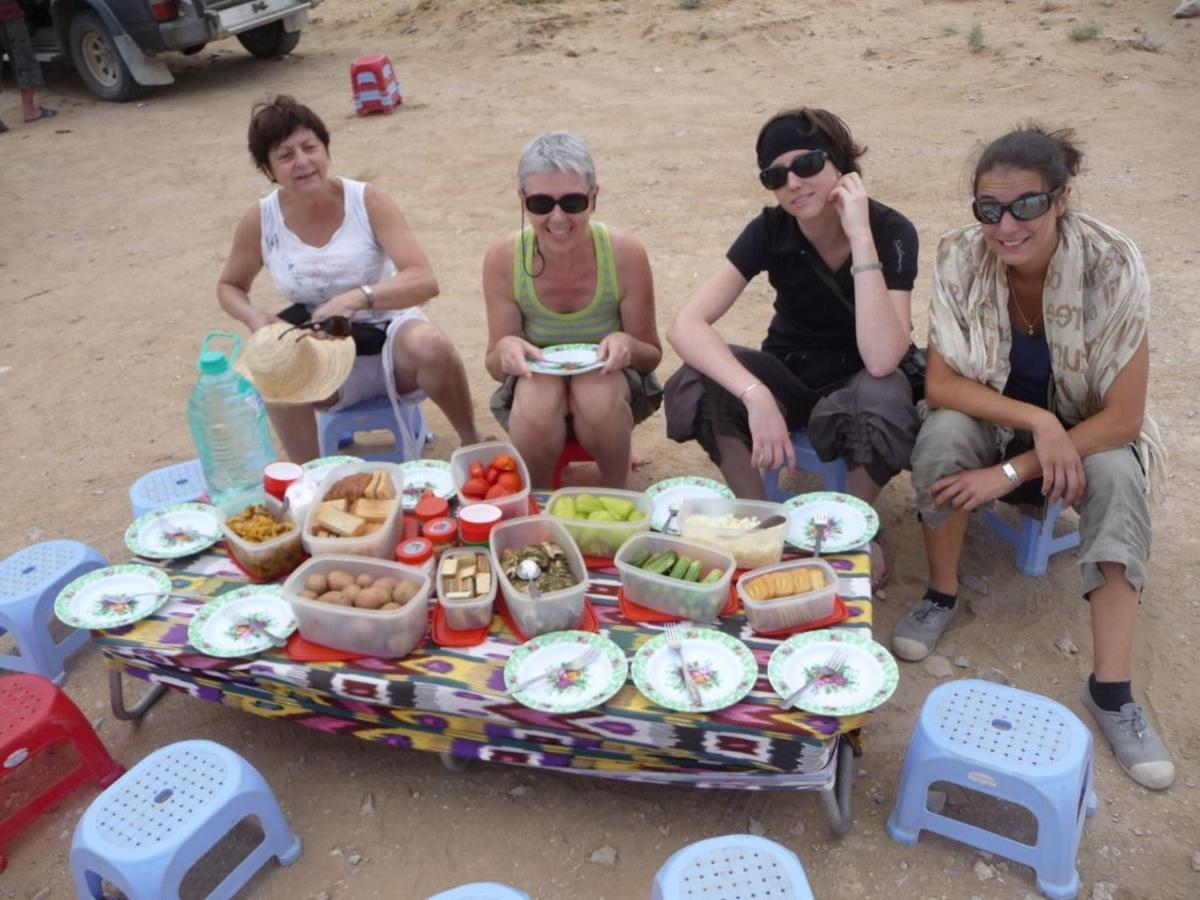 Hayat Guesthouse Nuratau Mountains Yukary-Ukhum 外观 照片