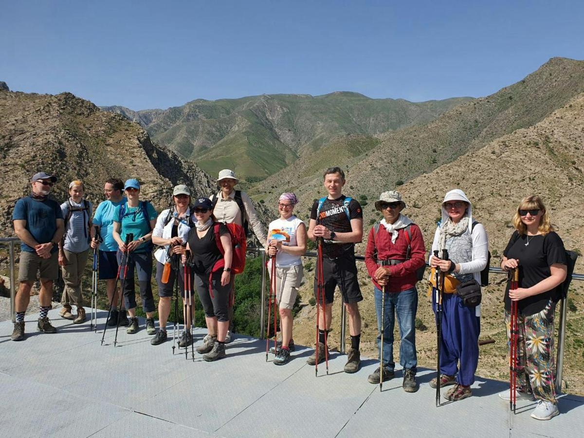 Hayat Guesthouse Nuratau Mountains Yukary-Ukhum 外观 照片